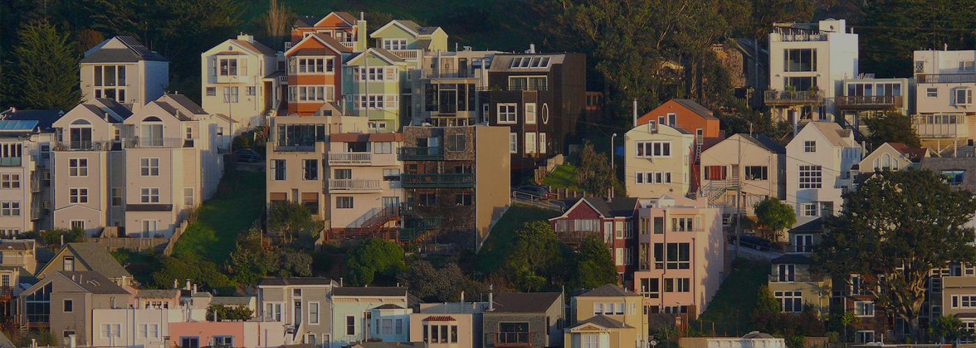 View of the western slope of Bernal Heights homes