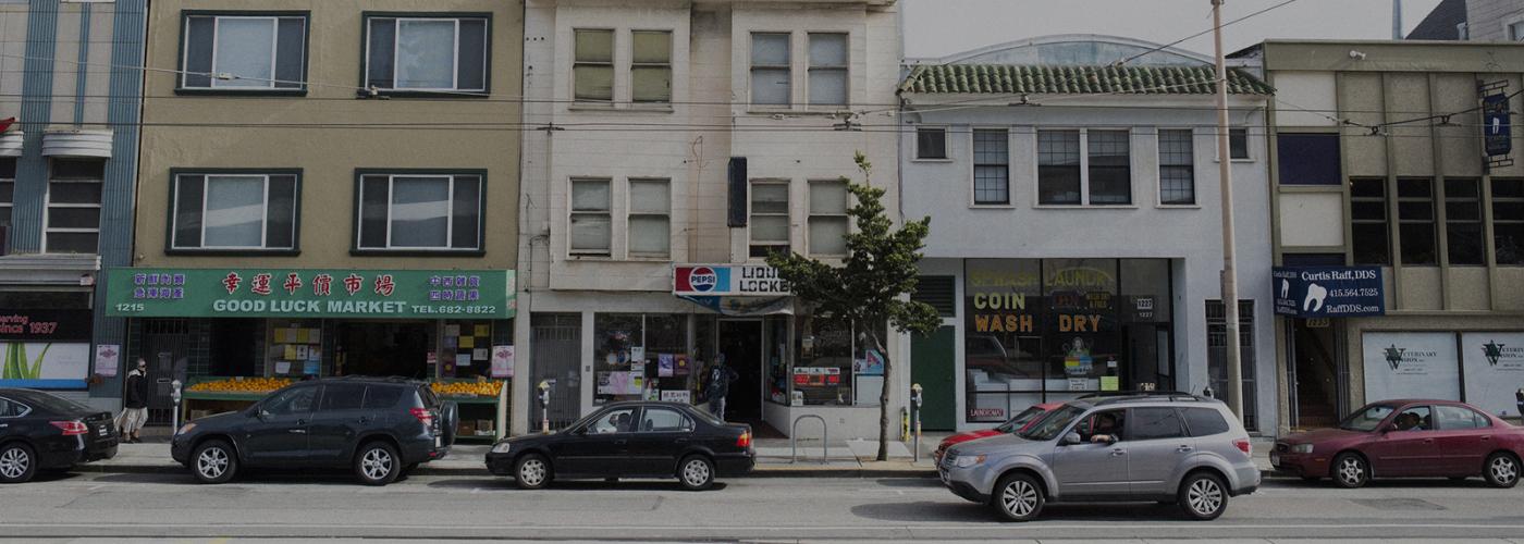 Street view of Taraval's commercial corridor